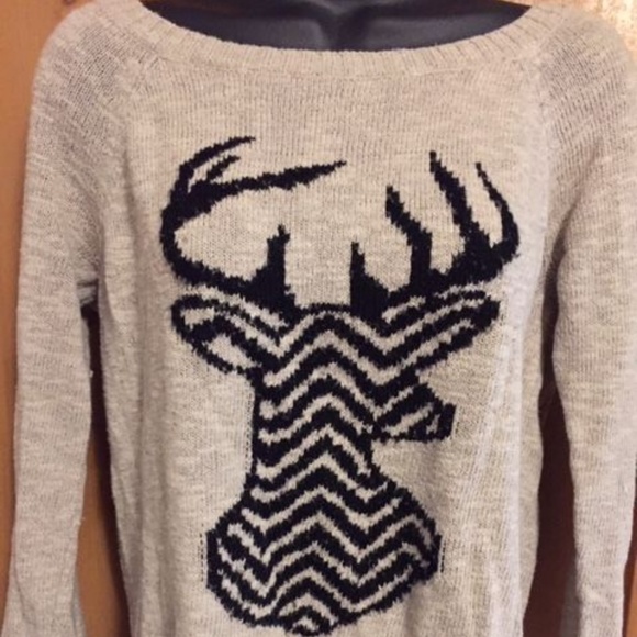 Red Camel Tops - Red Camel Stag Sweater  Large Soft